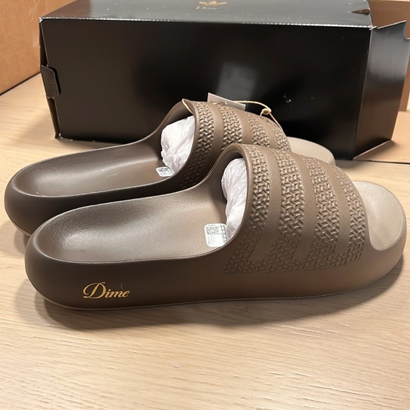 Dime X Adidas Ayoon slide - size 12 - Picture 3 of 5